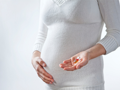 اسید فولیک در بارداری و اهمیت آن برای مادر و کودک