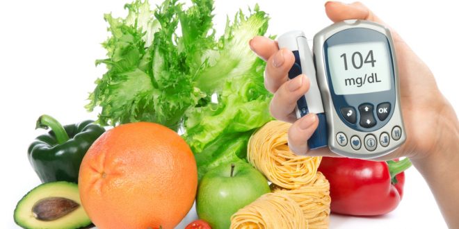 تغذیه دیابتی ها | رژیم غذایی صحیح برای کنترل دیابت و قند خون چیست ؟