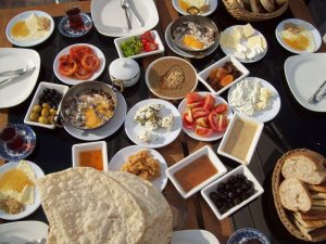 صبحانه سالم و مقوی | بهترین مواد غذایی برای صبحانه چیست؟