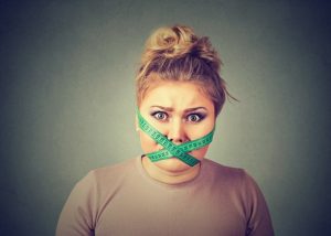عوارض رژیم های سخت | عوارض محدودیت شدید کالری