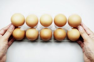 خوردن تخم مرغ در بارداری مجاز است؟ 