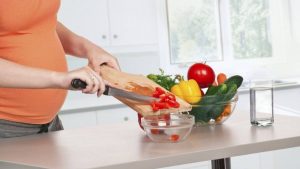 تغذیه سه ماهه اول بارداری